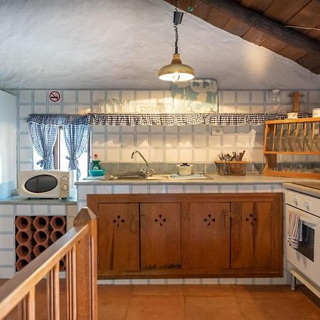 غراناديا دي أبونا Casa Rural La Capellania المظهر الخارجي الصورة